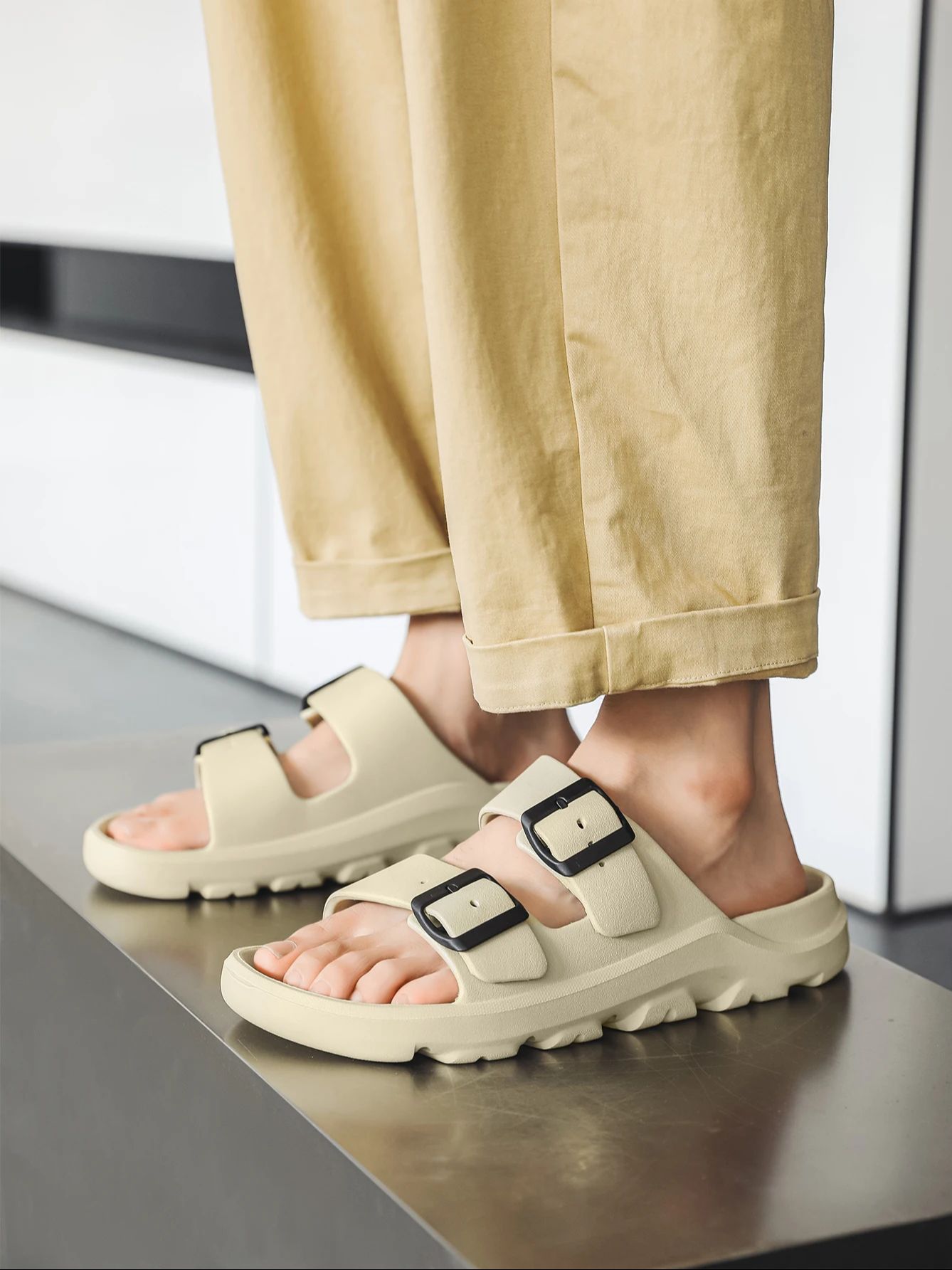 Sandalias de playa de moda par - Home One Bathroom reseña y precio